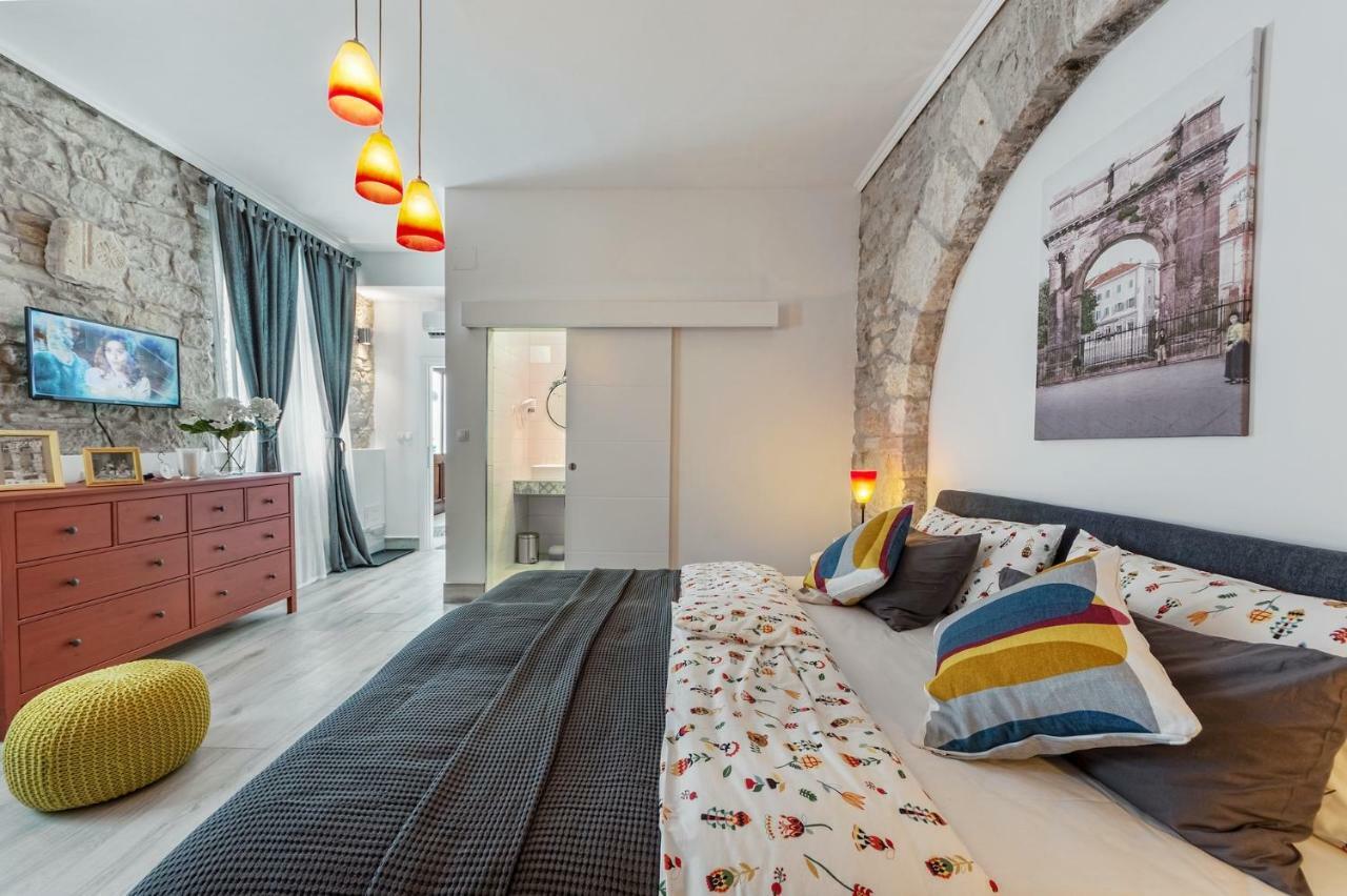 PUY Porta D'Oro Rooms מראה חיצוני תמונה